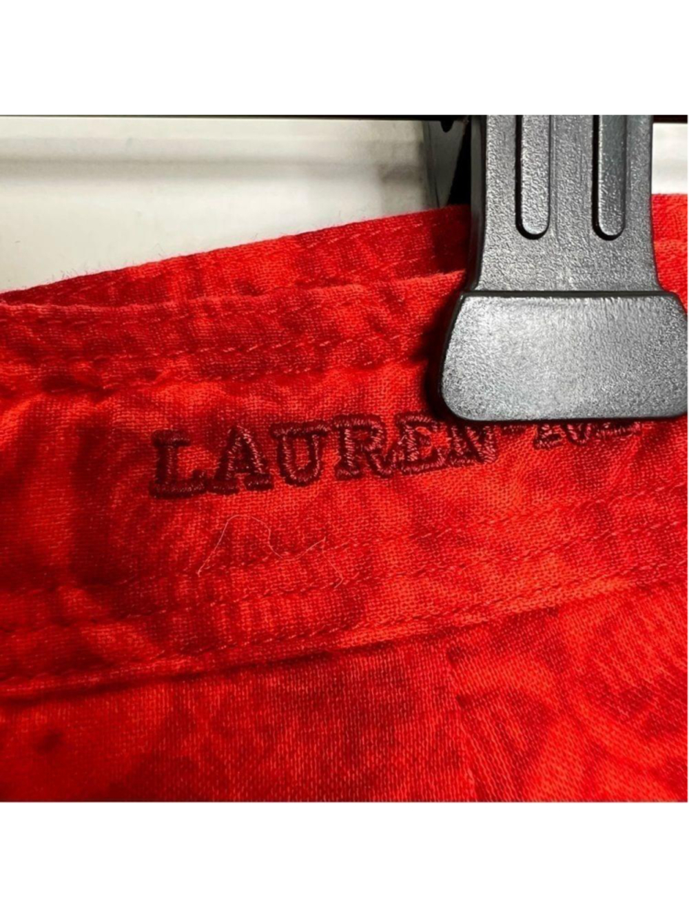 Vintage 90s Lauren Ralph Lauren red floral print mid thigh cotton shorts 6 - Picture 6 of 10